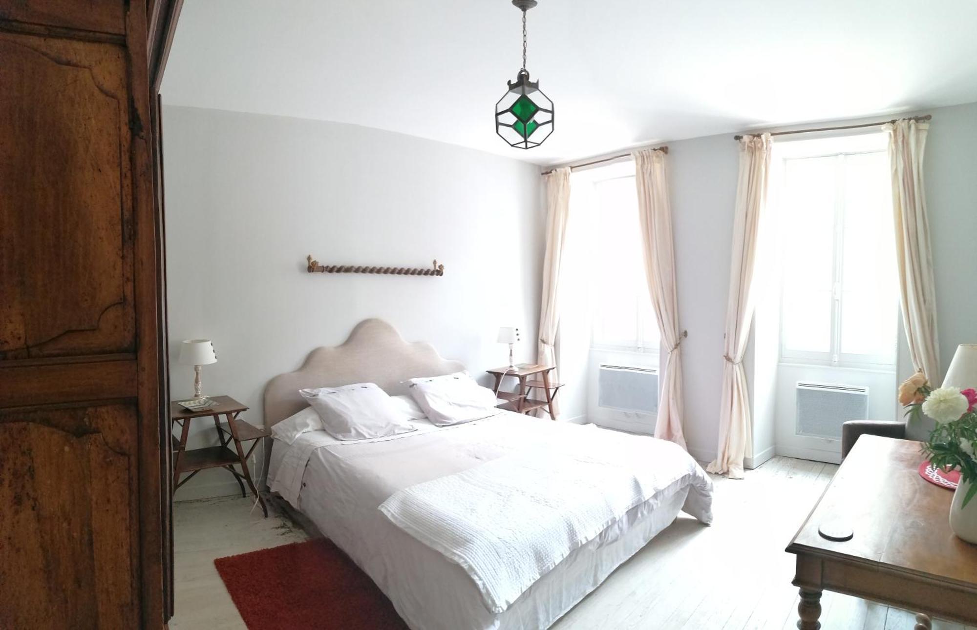 Bed and Breakfast Le Tabellion Noyers-sur-Serein Exterior foto